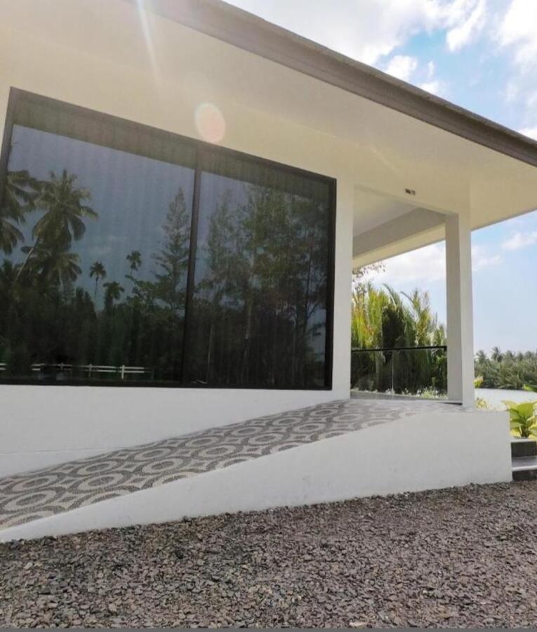 Suan Son Villa Koh Sa Nher สวนสนธิ์วิลล่า เกาะเสนอ Sha スラート・ターニー エクステリア 写真